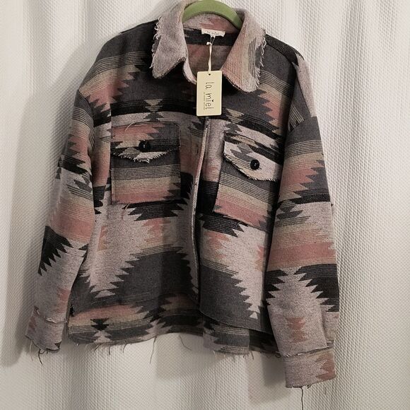 Women's Aztec short jacket NWT - Picture 1 of 4